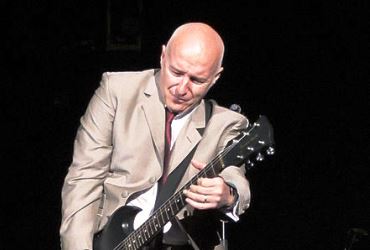 Midge Ure